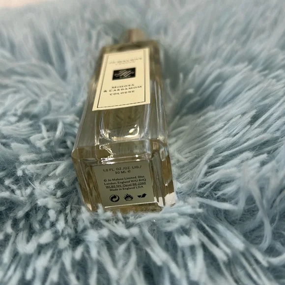 Jo Malone Mimosa & Cardamom Cologne - Picture 3 of 3